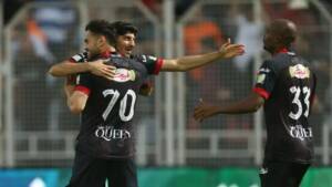 بازیکن کمتر، توپ کمتر، گل بیشتر | پرسپولیس اینگونه برد