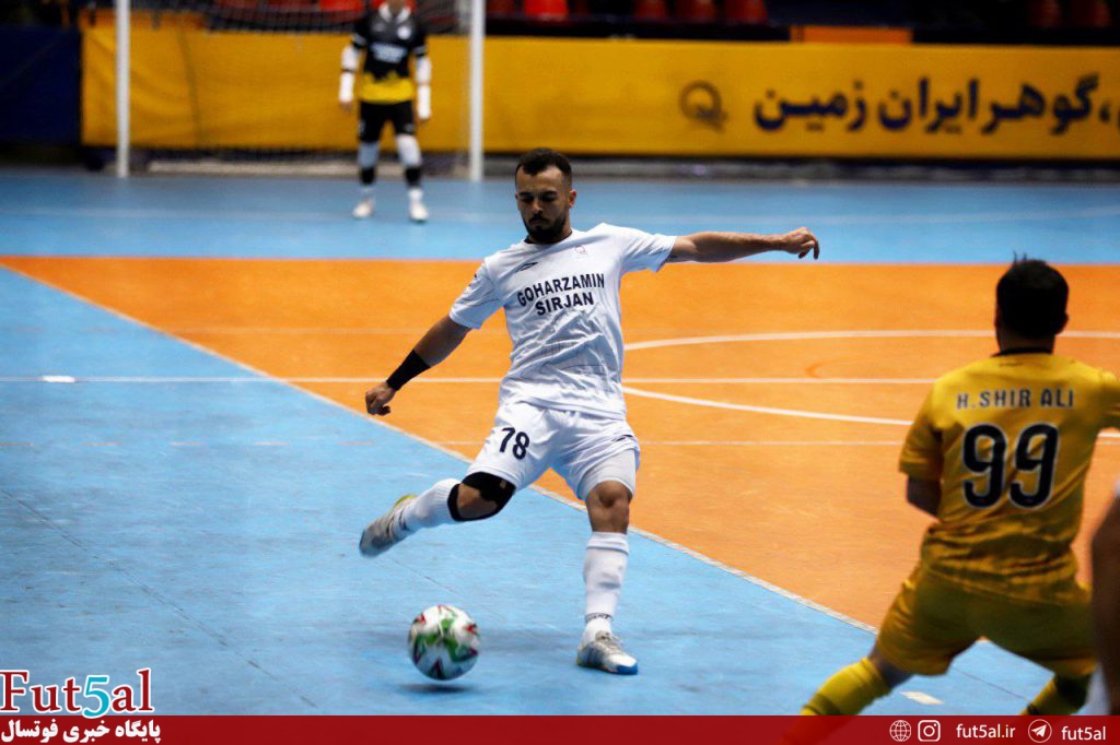 آقاپور:باید تمام بازی‌ها را ببریم/در نیم فصل دوم قدرتمند خواهیم بود