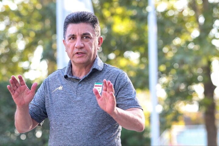 آقای قلعه‌نویی شما برو راننده کامیون شو | علی دایی هم سرمربی شود همین است