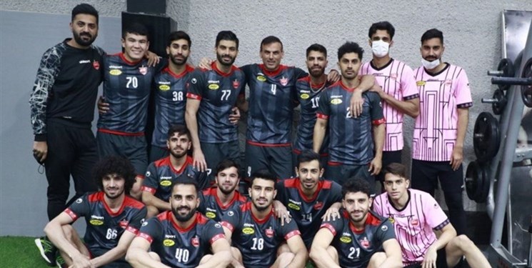 اردوی پرسپولیس همچنان برقرار است/ سرخ‌پوشان در هتل ماندند