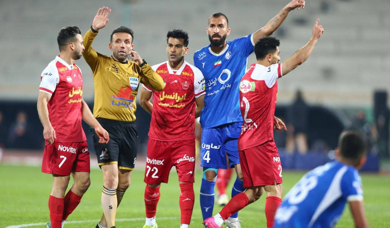 استقلال ۰-۰ پرسپولیس / تساوی پرسپولیس با اتوبوس استقلال