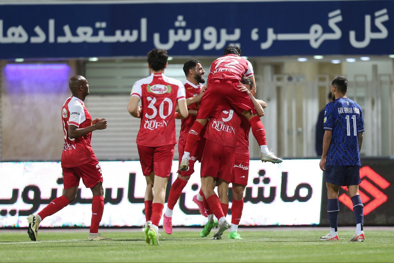 اصلانیان: با شرایط فعلی شانس قهرمانی پرسپولیس زیاد است