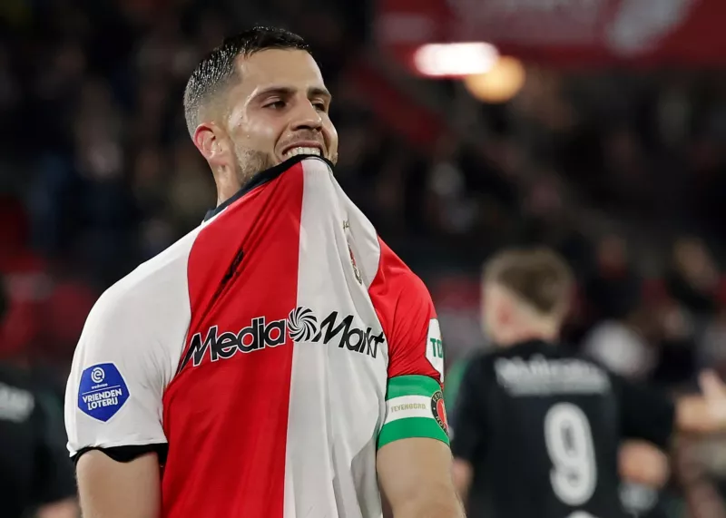 النصر به دنبال مرد شماره یک فاینورد