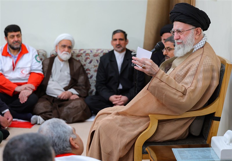 امام خامنه‌ای: ایستادگی در برابر ظالمان علّت دشمنی با ماست