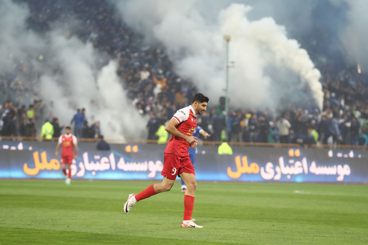 اولین میزبانی پرسپولیس و استقلال در نیم‌فصل دوم بدون تماشاگر شد