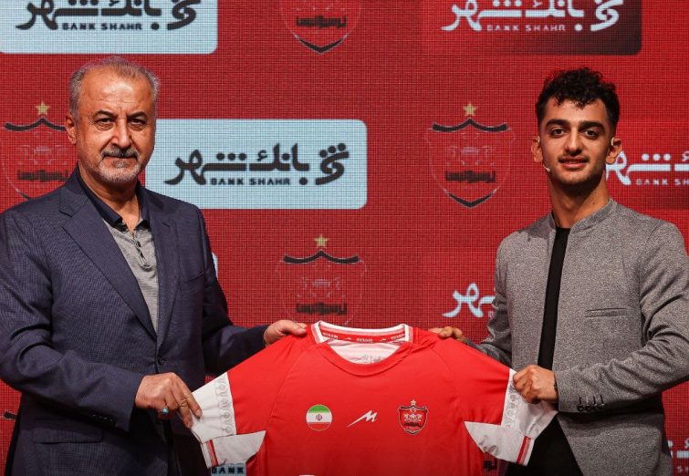 اینانلو: پرونده فخریان بررسی شد، مدارک باید منتشر شود