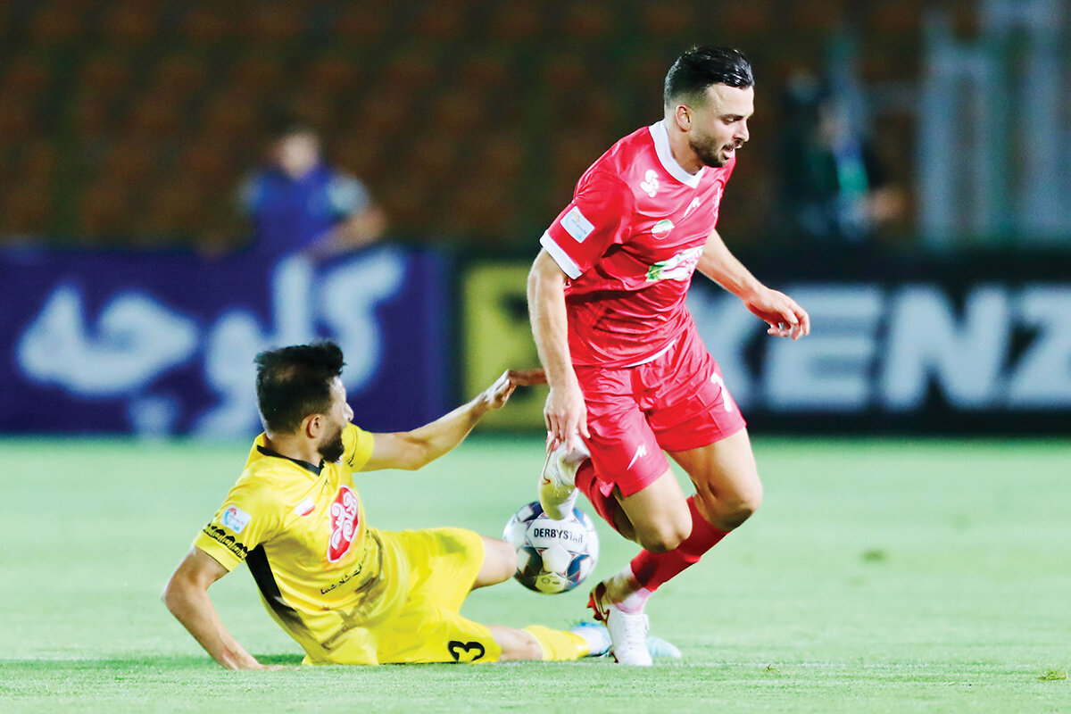 باشگاه استقلال از سروش رفیعی شکایت کرد