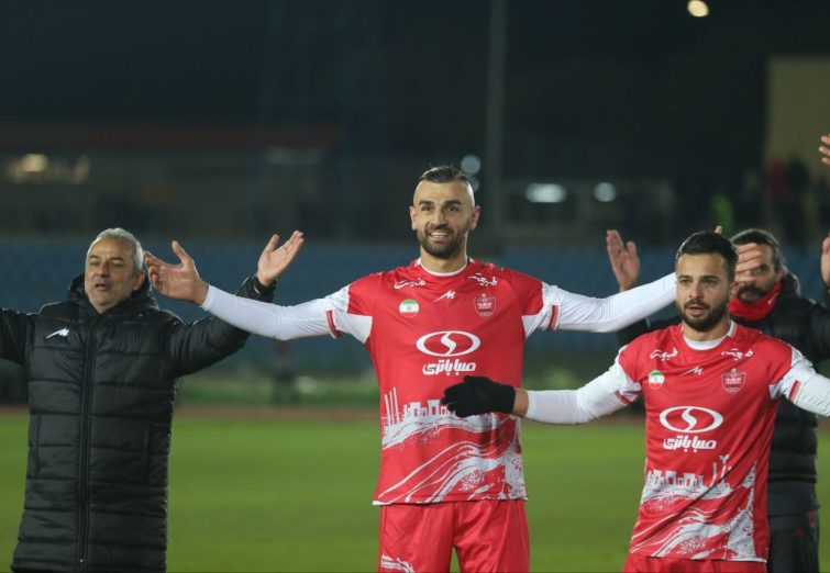 باشگاه پرسپولیس: قرارداد دورسون بند جدایی ندارد