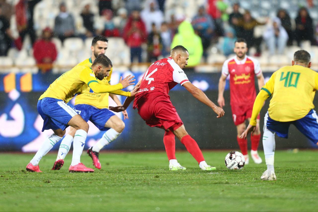 برزگر: گل‌محمدی در فوتبال جلوتر از نکونام است/ نبود پورعلی‌گنجی مشکل‌ساز شد