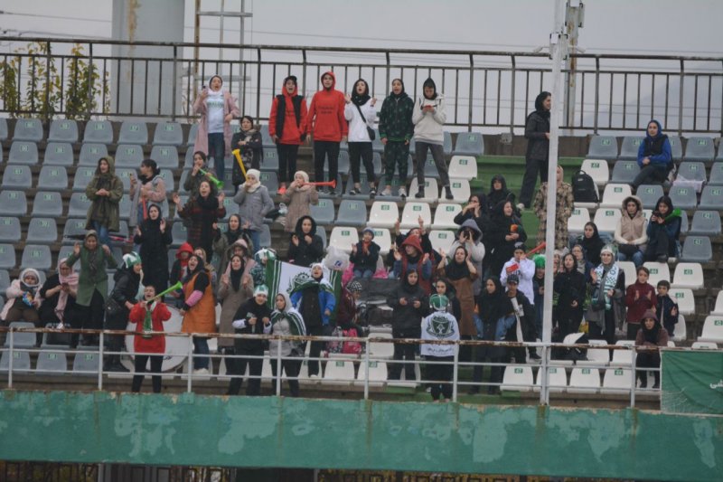 برگزاری آلومینیوم – پرسپولیس در حضور بانوان