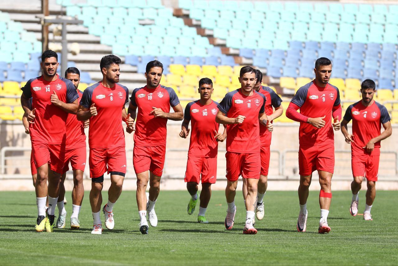 برگزاری تمرین صبح پرسپولیس با چالش های جذاب +تصاویر