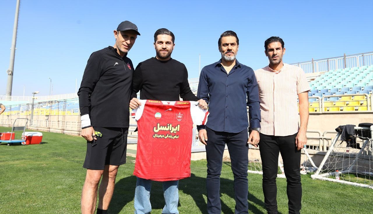برگزاری تمرین یکشنبه سرخپوشان در حضور دو میهمان پرسپولیسی +تصاویر