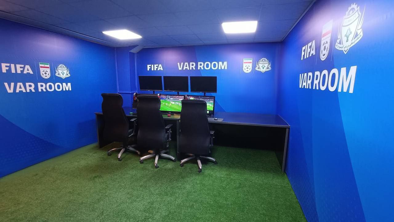 برگزاری دیدار تراکتور – پرسپولیس با VAR