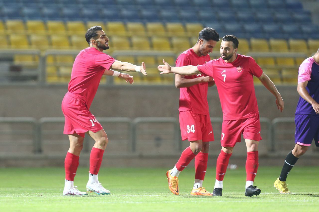 بزیک: پرسپولیس با مهاجم خارجی کامل می‌شود
