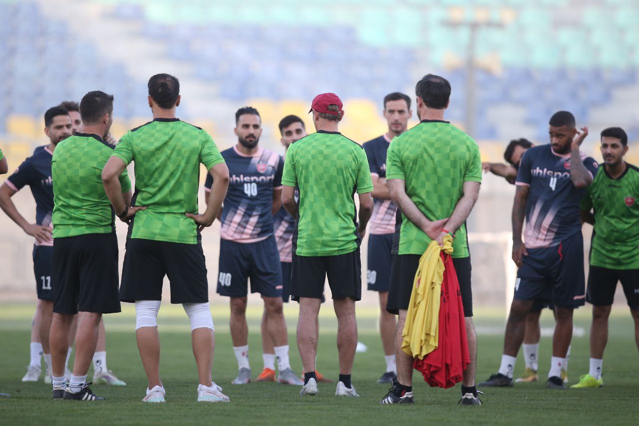 بلاتکلیفی بازیکنان پرسپولیس برای اعلام محل تمرین امروز سرخپوشان