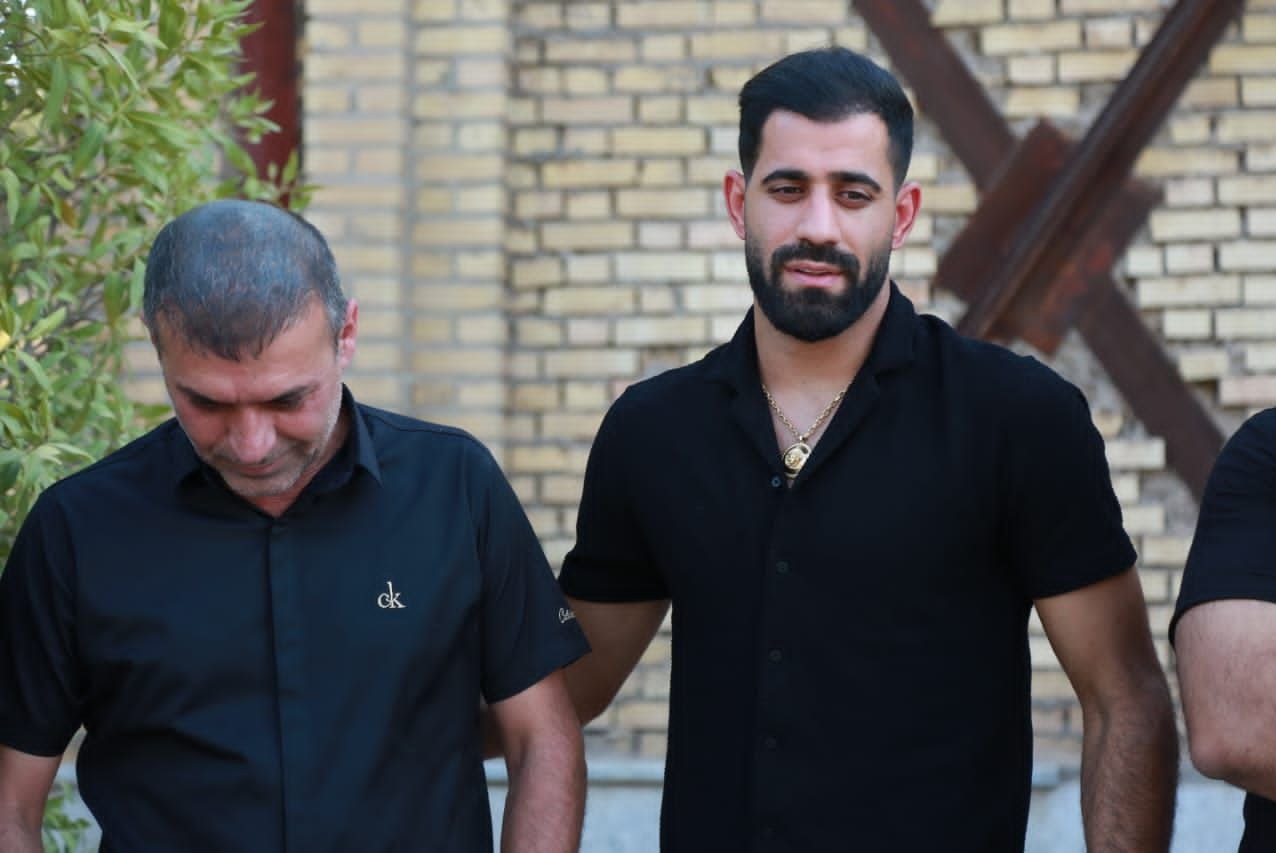 تشییع پیکر بازیکن نفت آبادان با حضور یک پرسپولیسی