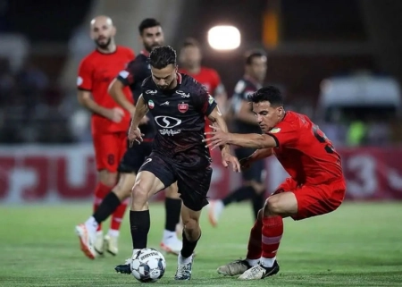 تقابل حساس تراکتور و پرسپولیس در یادگار امام بدون حضور تماشاگران