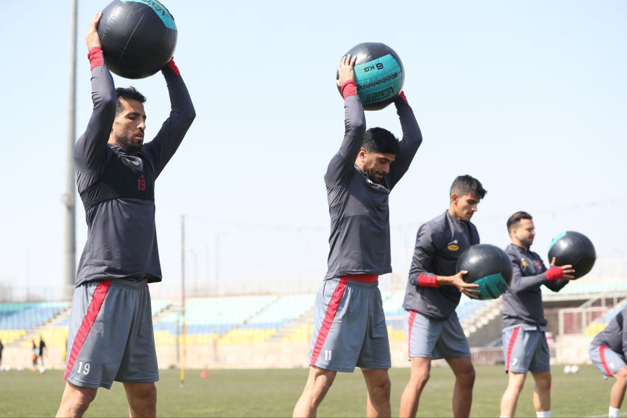 تمرین پرسپولیس سبک برگزار شد / گولسیانی راهی گرجستان شد +تصاویر