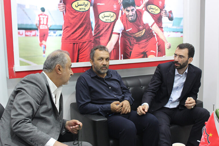 توافق‌ برای تفاهم‌نامه همکاری باشگاه پرسپولیس و منطقه آزاد کیش
