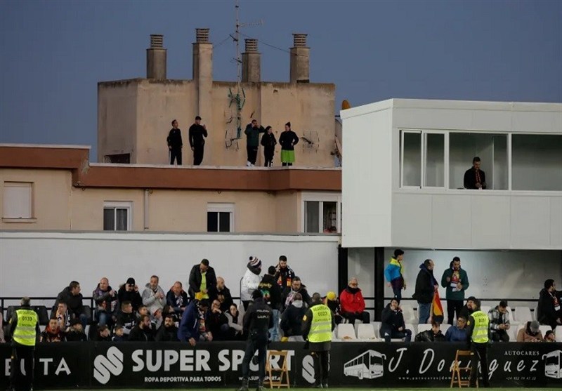 توقف بازی در لیگ اسپانیا در پی مرگ یک تماشاگر در ورزشگاه