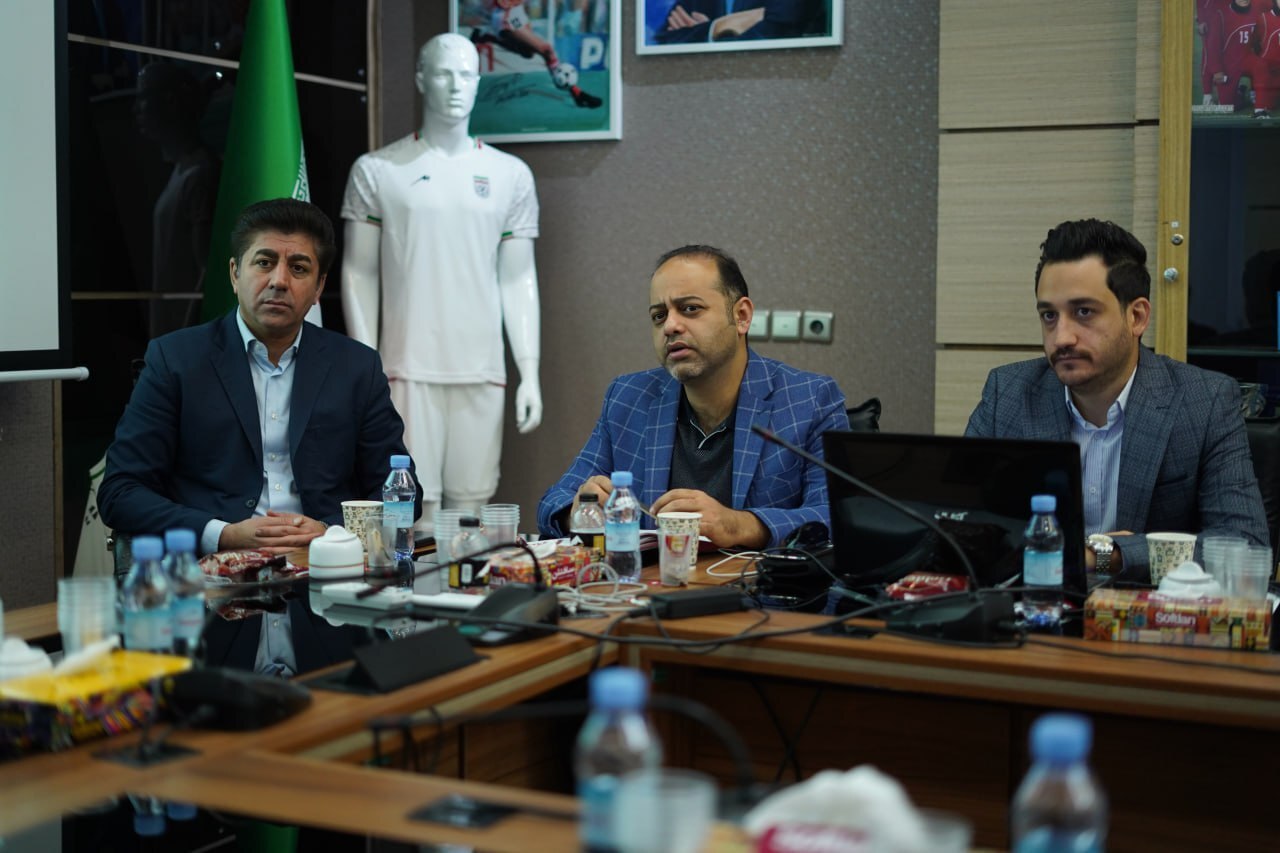 جلسه آمادگی فدراسیون برای بازی پرسپولیس – استقلال تاجیک برگزار شد