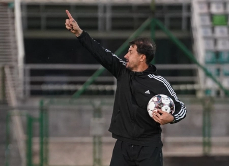 حدادیفر: استعفا برای من معنایی ندارد حدادیفر: استعفا برای من معنایی ندارد