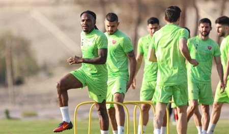 خارجی‌های پرسپولیس راهی مرخصی شدند