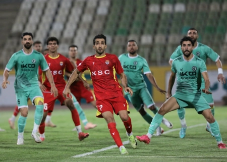 خطر از بیخ گوشی امیری گذشت؛ رباط وحید پاره نشده است!