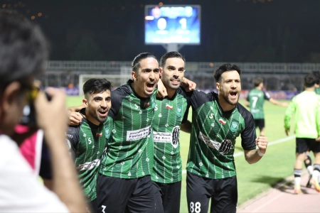 خیبر ۲-۱ پرسپولیس؛ هاشمیان همه چیز را در خرم‌آباد باخت