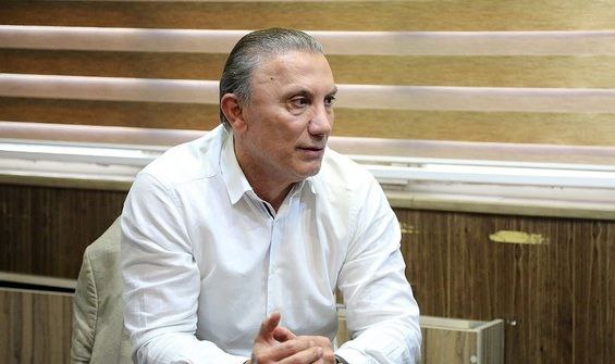 درخشان: پرسپولیس تقویت نشود به مشکل می‌خورد/ درویش شکست خورده است