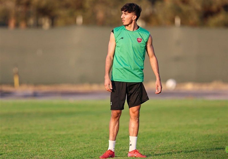 درخواست عجیب براجعه از پرسپولیس؛ قراردادم را ۲۰ برابر کنید!
