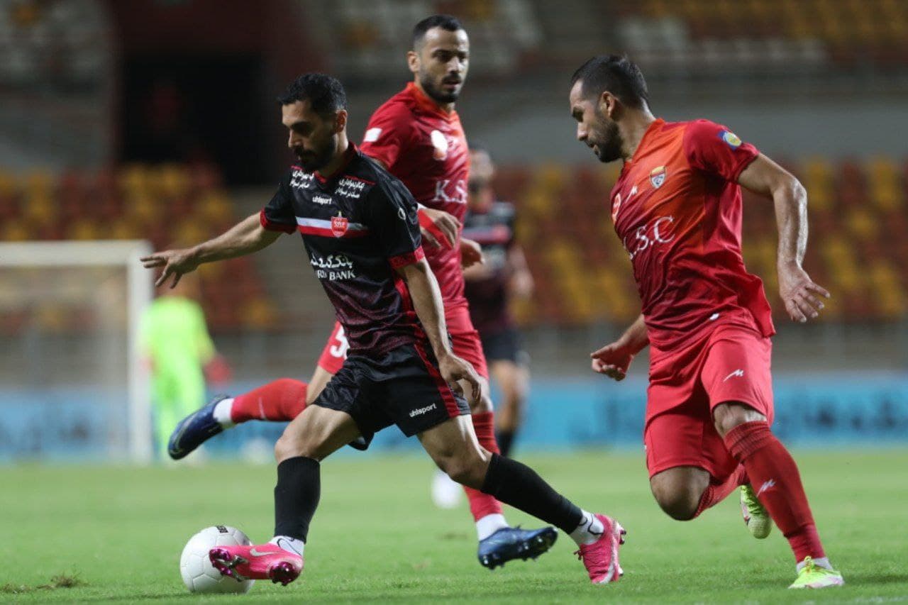 دیدار فولاد و پرسپولیس بدون تماشاگر برگزار می‌شود