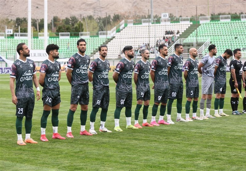 ذوب‌آهن با ۳ غایب مقابل مس رفسنجان