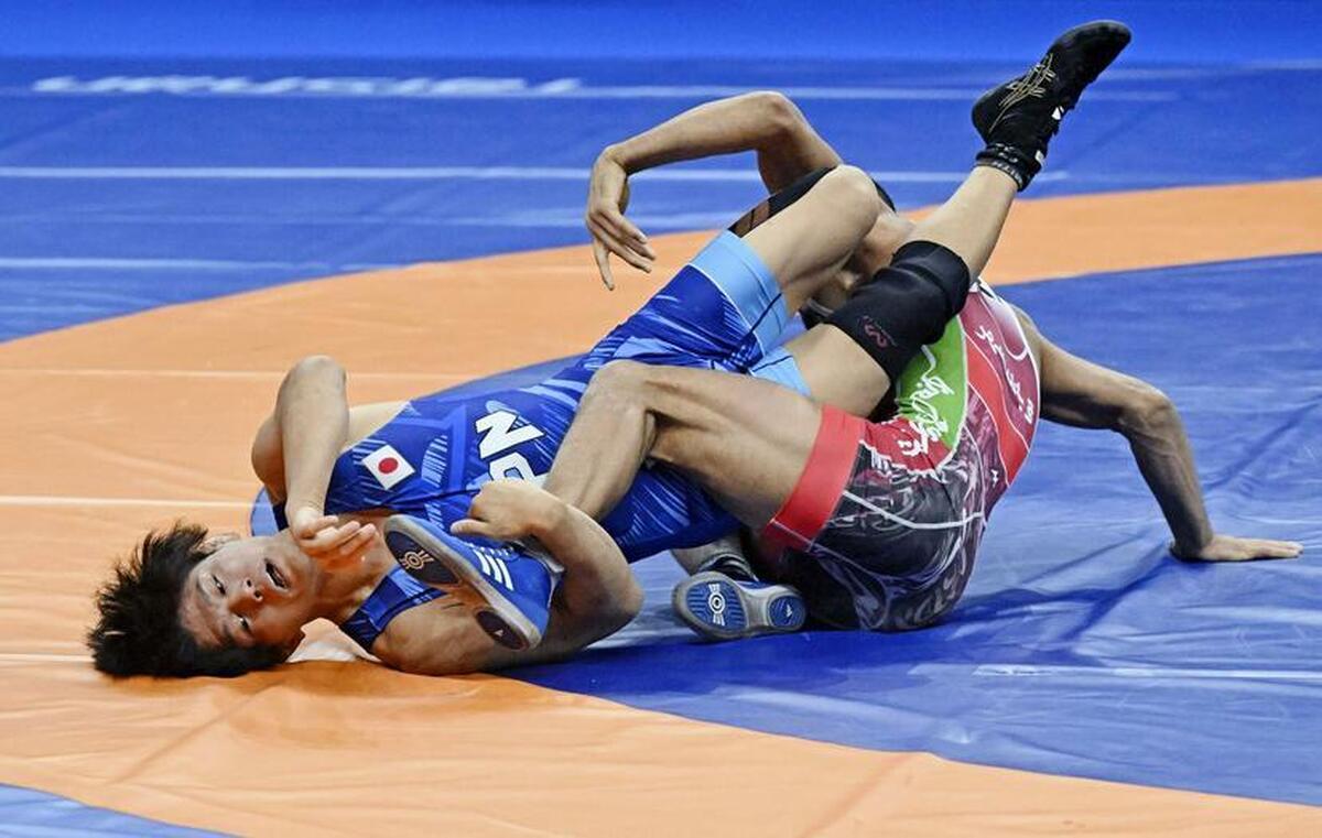 راز موفقیت کشتی ژاپن؛ انضباط آهنین و تمرین تا آخرین نفس/ حتی قهرمان المپیک هم استثناء نیست