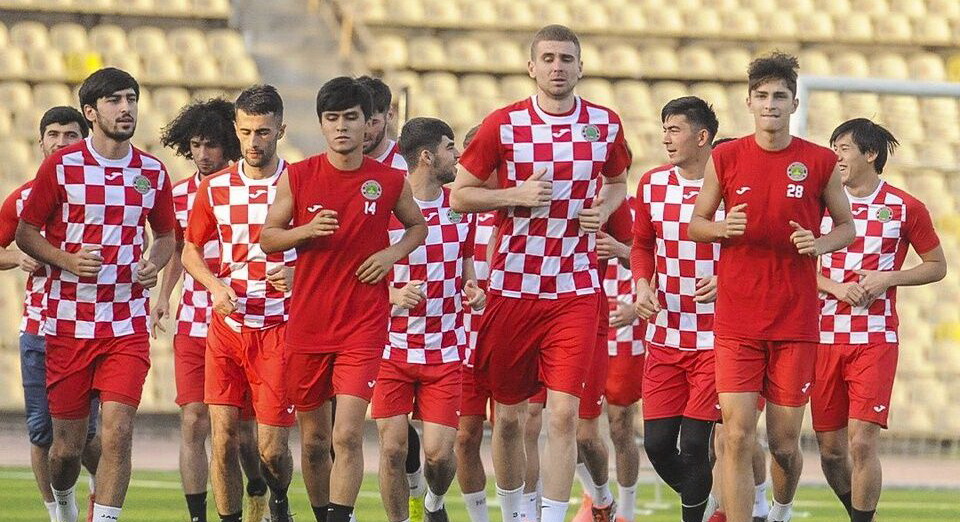 رستم یتیموف دیدار با پرسپولیس را از دست داد