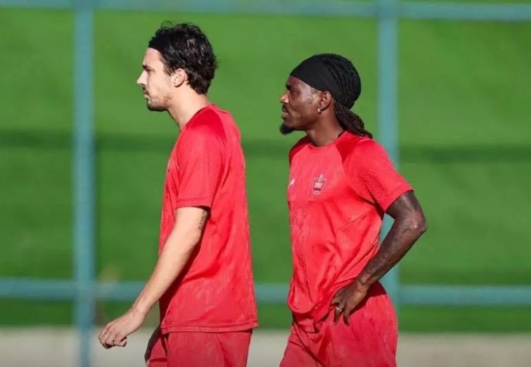 رونمایی از تفاهم نامه انتقال بیفوما به پرسپولیس+عکس