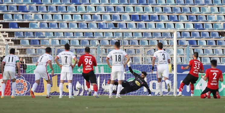 رکورد پنالتی نگرفتن برای تراکتور مقابل پرسپولیس شکست!