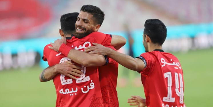 سرلک قراردادش را با پرسپولیس تمدید می‌کند