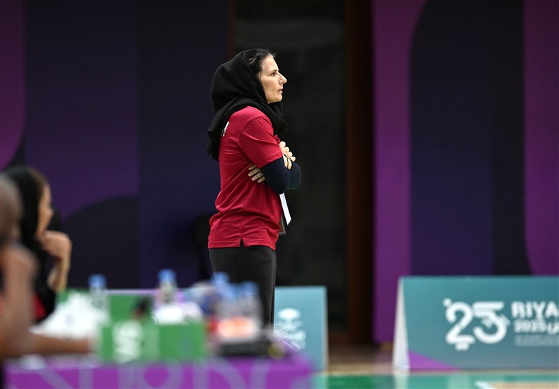 سرمربی تیم هندبال بانوان: باختیم اما به بازیکنانم افتخار می‌کنم