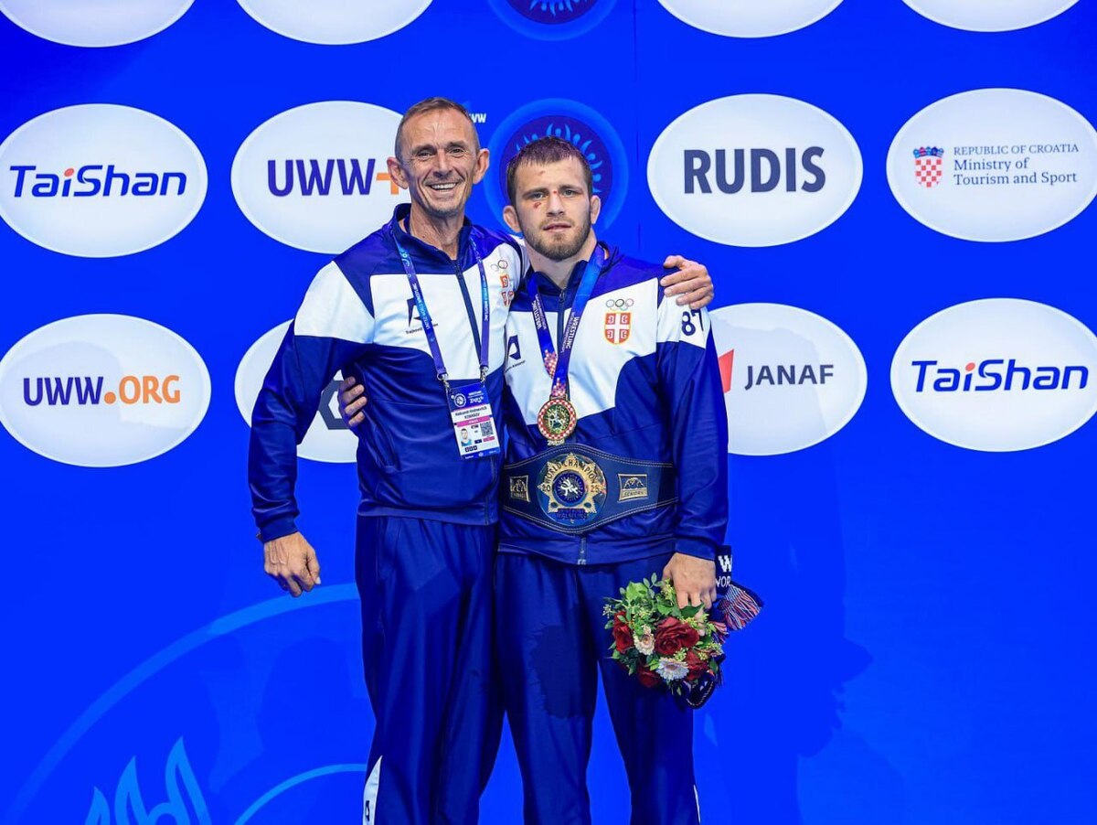 سرمربی تیم کشتی فرنگی صربستان: ایران بهترین تیم جهان است و از بهترین‌ها باید آموخت