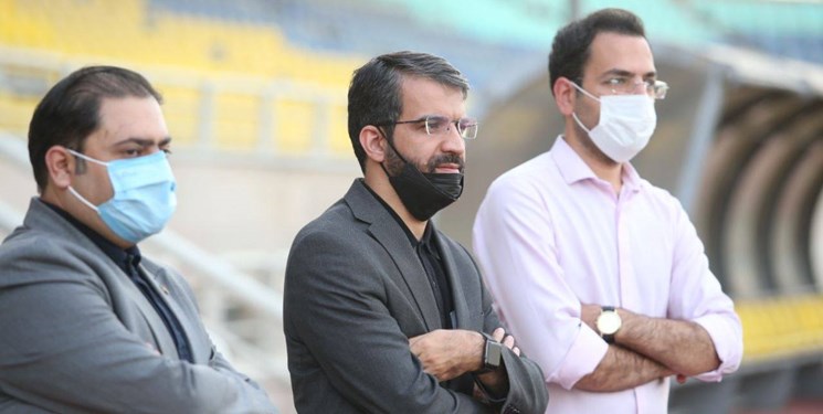 سمیعی: سیاست‌ پرسپولیس در مقابل سیل حواشی سکوت بود / به ما فرصت ۴۸ ساعته می‎‌دهند تا رقبا را راضی کنند