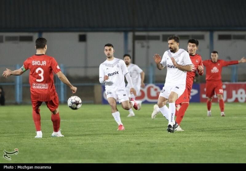 شکایت ملوان از توهین نژادپرستانه خداداد عزیزی
