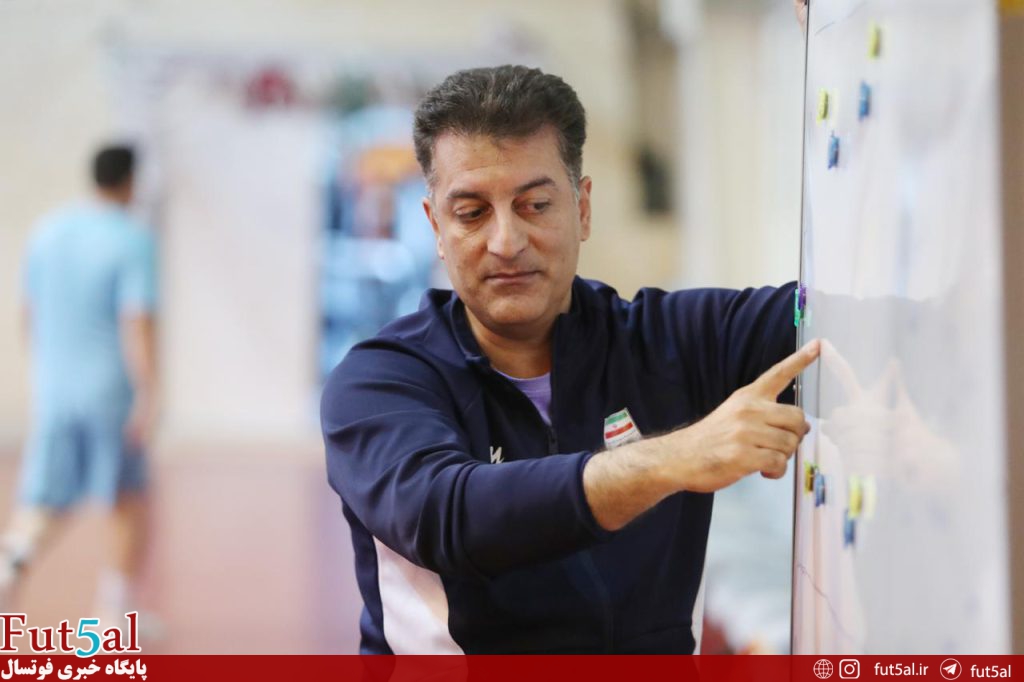 صانعی: زورمان به بازیکنان بزرگسال افغانستان نرسید/ کار کردن با رده سنی ۱۶ سال سخت است