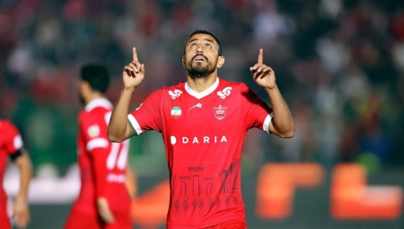 طلسم‌شکنی در روز شیرین؛ اولین گل امین در لباس سرخ