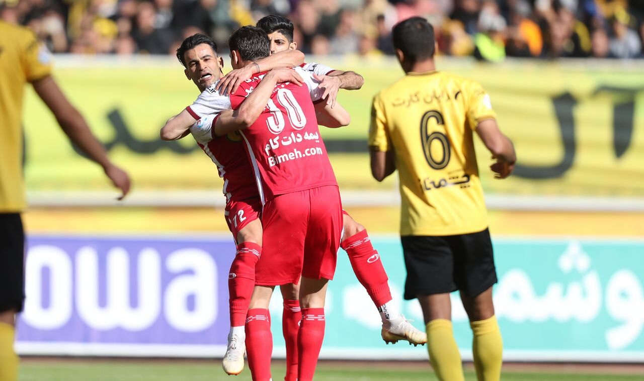 عباس کارگر: نمایش پرسپولیس در اصفهان مانند دهه ۶۰ بود/ سرخ‌پوشان امتیازات از دست رفته را جبران کنند