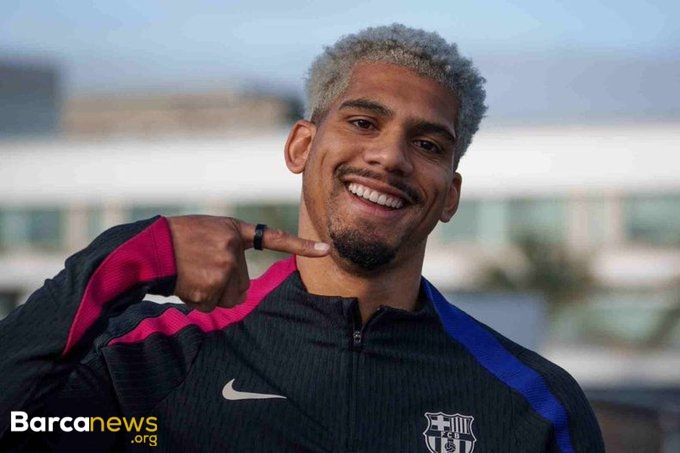 عصبانیت برادر آرائوخو از هواداران بارسلونا: اینو فراموش کردید؟ +عکس
