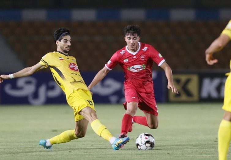 علت عجیب غیبت مدافع پرسپولیس در تمرین