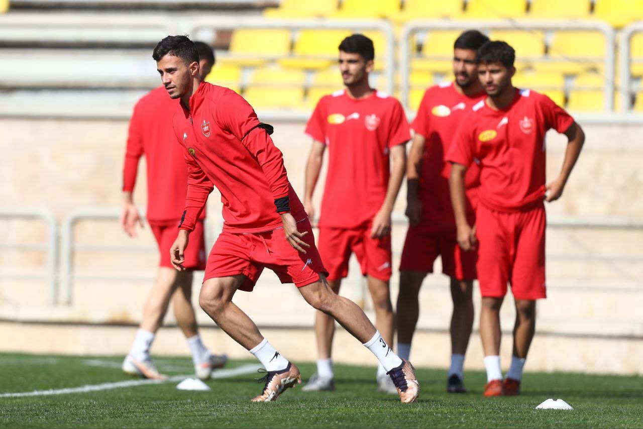 عکس| پسر مهدی تارتار در تیم بزرگسالان پرسپولیس