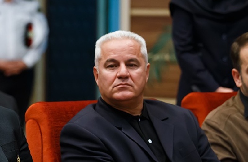 فرشاد پیوس داغدار شد