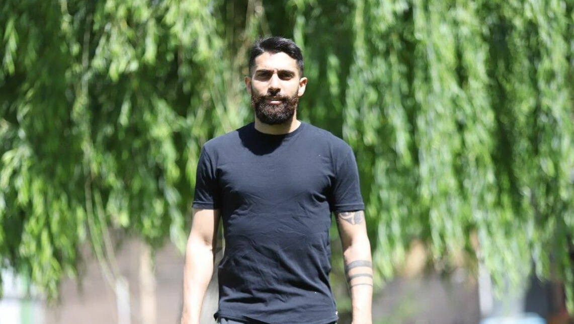 فشنگچی: اینقدر پنجره را بازوبسته کردند پرسپولیس سرما خورد/ سپاهان راحت شکست می‌خورد
